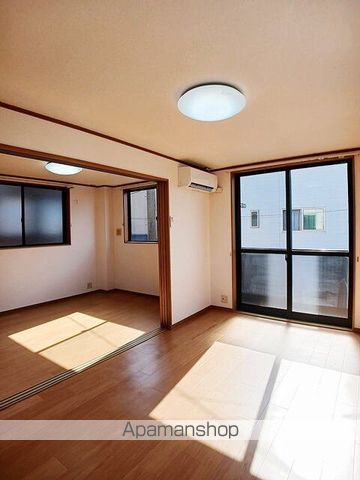 クアトロの内装写真