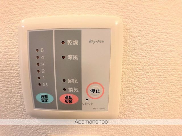 レオパレス大宮公園の内装写真