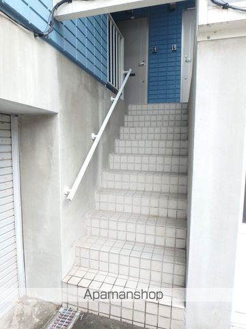 メモリアルアートアラタの玄関写真