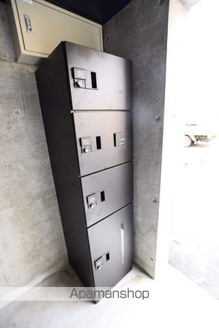 PINE HILLS環状通東の内装写真