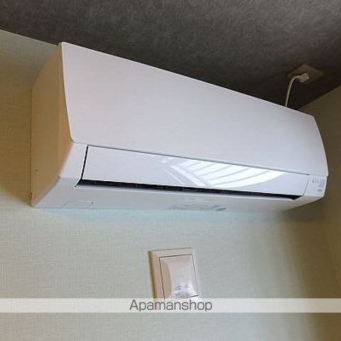 NEW PIAZZA西桔梗の内装写真