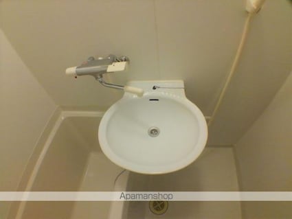 レオパレスコンフォール屋島[1K/23.18m2]の洗面所