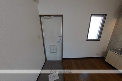 鶴コーポⅡ[1LDK/37m2]の玄関