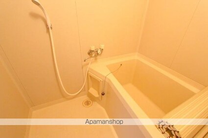 フレグランス高尾Ａ・Ｂ[2LDK/58.84m2]のバス