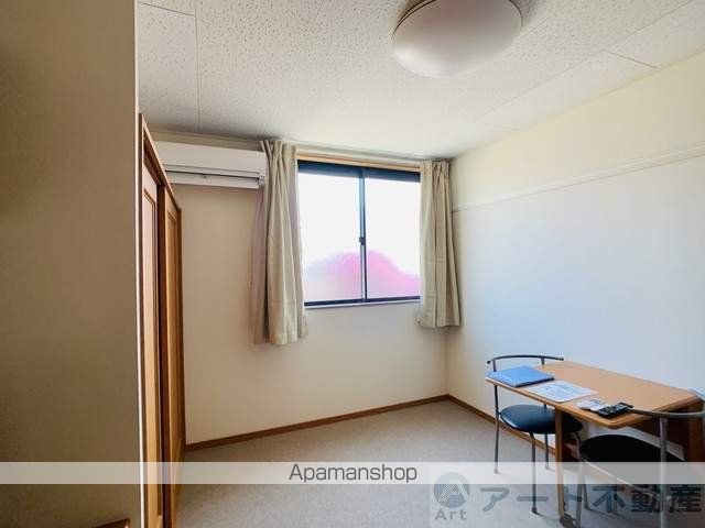 レオパレスフォーサイト 松山の内装写真