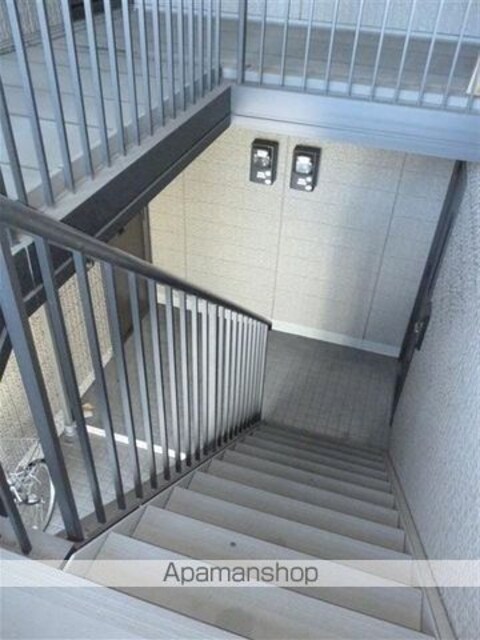 和歌山県和歌山市小雑賀[3DK/54.07m2]の共用部3