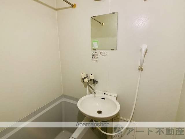 レオパレスブランはじめの内装写真