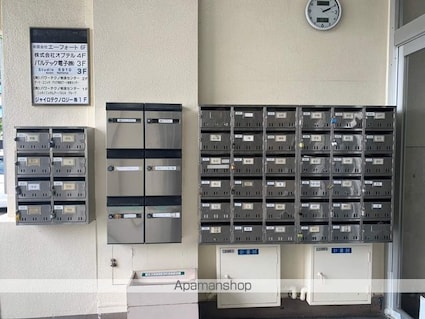 三家第２ビル[1R/41.28m2]のエントランス