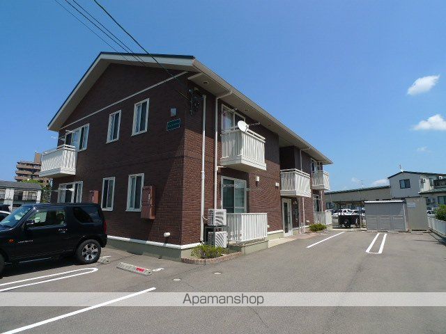 セジュール ベルサイユの外観写真