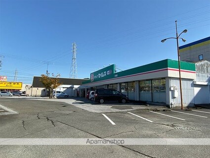 ファミール・ド・鹿児　Ａ棟[3LDK/68.03m2]の周辺1