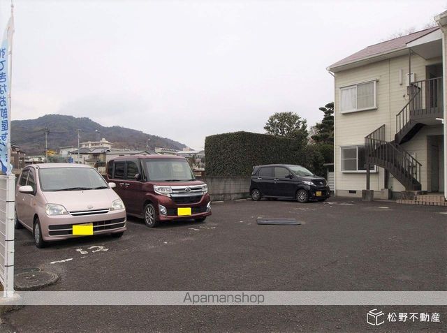 岡ノ城ハイツIIの外観写真