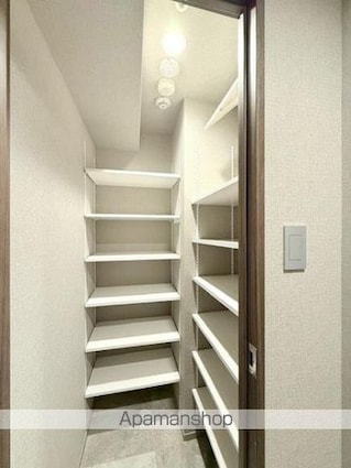 ルネサンス赤坂プレミアムコート[2LDK/62.75m2]のリビング・居間9