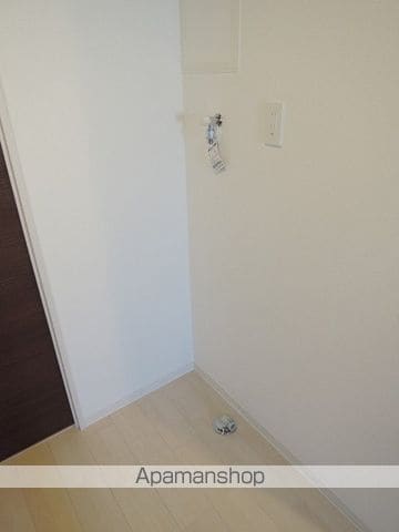 コローナ赤羽の内装写真
