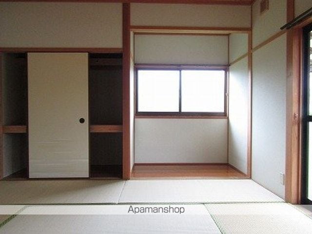 えびの市 1階建 築21年の内装写真