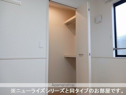 Ｋ，ａｕｔｕｍｎ　ｌｅａｖｅｓ[2LDK/59.55m2]の収納