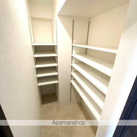 グローリオシェルト東京八丁堀の内装写真