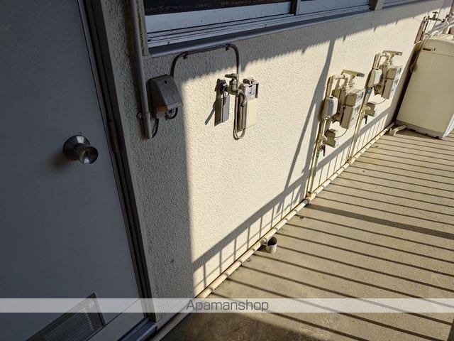 船橋コーポの玄関写真