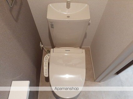 グランドゥール　糺[1LDK/50.01m2]のトイレ