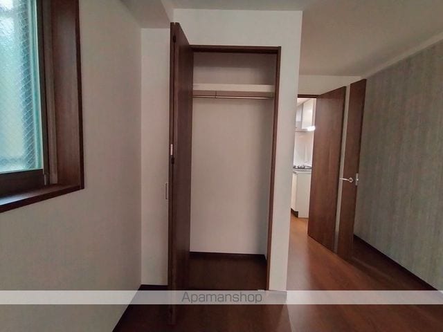 ヒルズ八尾本町の内装写真