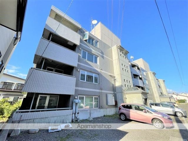 エンドレス五稜郭A棟の外観写真