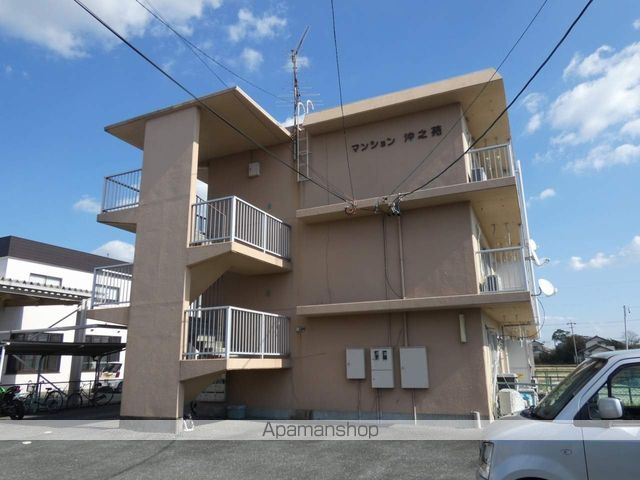 マンション沖之苑の外観写真