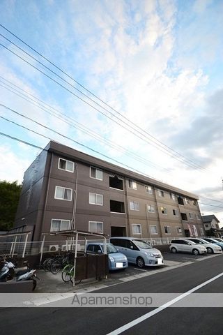 ハイクォリティーマンション麗華の外観写真