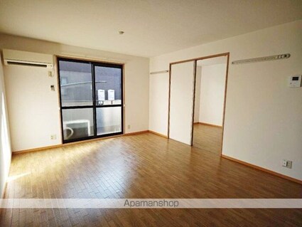 リビングタウン西長戸　Ｃ棟[2LDK/53.77m2]の内装3