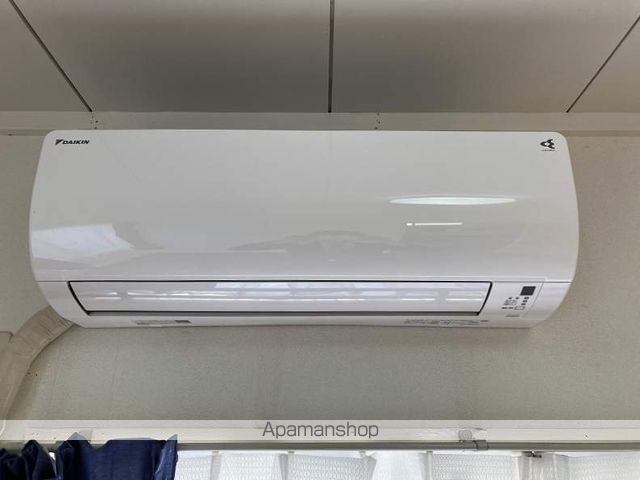 フィリア西宇部南伍番館の内装写真