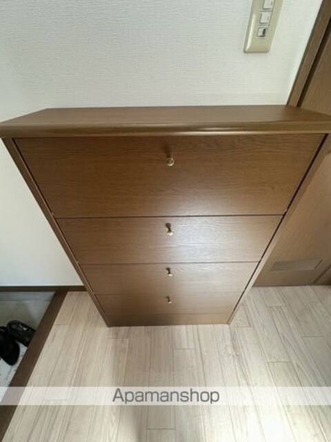 オリエンタルハイツ川西[1DK/26.08m2]の玄関