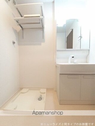 グランデルート　Ｃ[1LDK/50.01m2]の洗面所