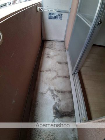 3RD IKEMOTOの内装写真