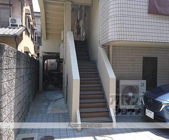 ルシェール西院の外観写真