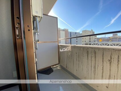 Ｒｅｓｉｄｅｎｃｅ　Ｒ（旧Ｃａｌｍ上幟町）[1R/18.25m2]のバルコニー