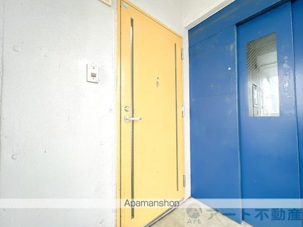 メゾンドインカルシ[2DK/45.02m2]のエントランス4