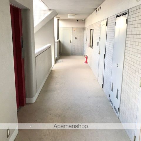 カーム瀬田の玄関写真