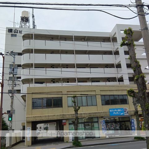 横山ビルの外観写真
