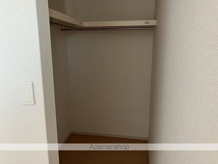 愛媛県四国中央市三島金子３丁目[2LDK/57.21m2]の収納