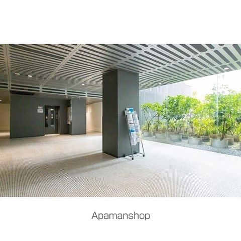 東雲キャナルコートCODAN16号棟の内装写真