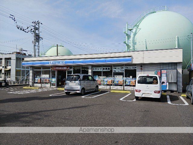 プラス オンの周辺写真