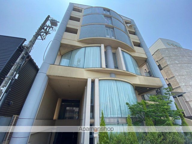 コロナール甲子園の外観写真