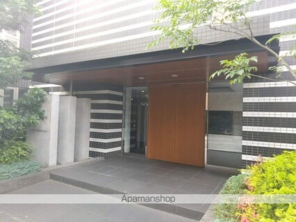 東京都中野区東中野１丁目[1R/30.3m2]のエントランス