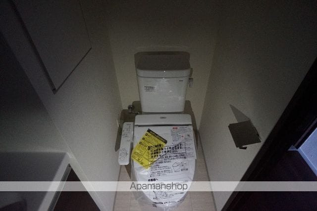 コンフォリア東新宿ステーションフロントの内装写真