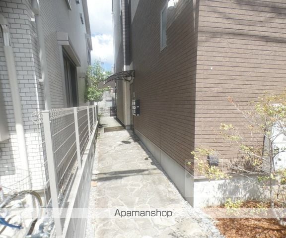 WILL北白川の玄関写真