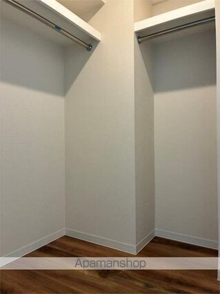 サントゥール駒込[2LDK/55.89m2]の収納