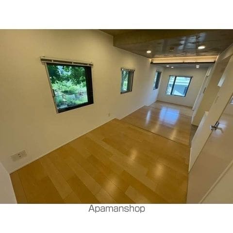 ハーモニーグラシア世田谷代田の内装写真