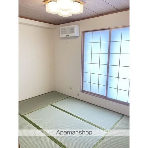 ダイアパレス伏見の内装写真