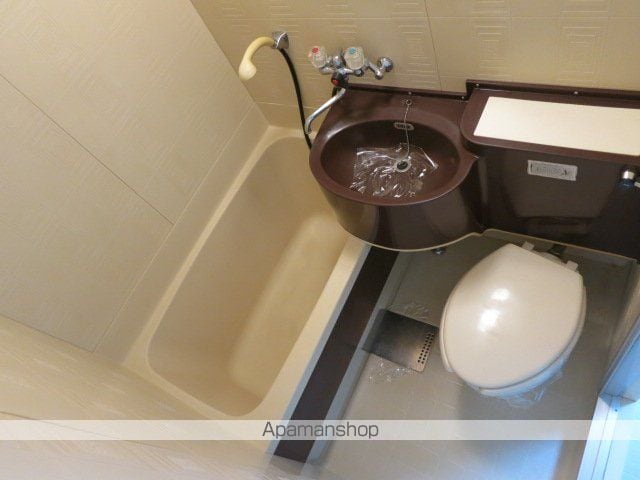 新大阪ロイヤルハイツの内装写真