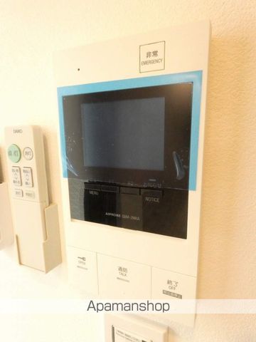 エストゥルース羽田の内装写真