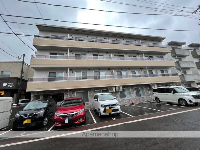 bills 桔梗KIKYOの外観写真