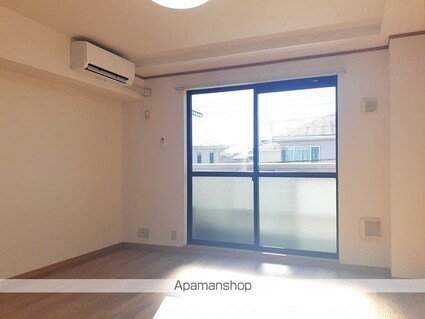 ジュネス絹の台[1R/30.5m2]のリビング・居間